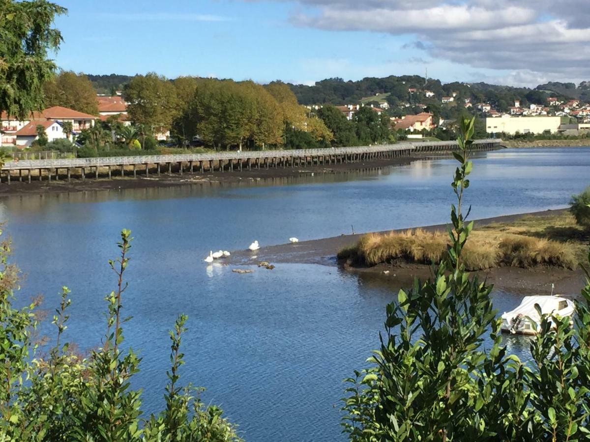 Port Bidassoa - T2 Coquet, Parking, Lit Xxl, Wifi, Pres De La Gare Hendaye Bagian luar foto